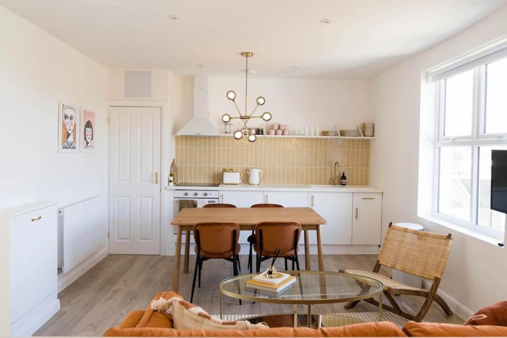 Boutique Central Margate Apt. - Edge Of Old Town! エクステリア 写真